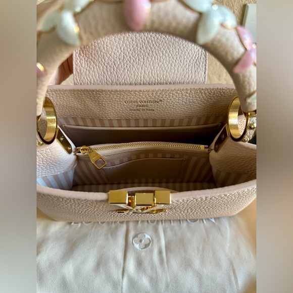 Louis Vuitton Capucines BB Flower Handle - Picture 10 of 12